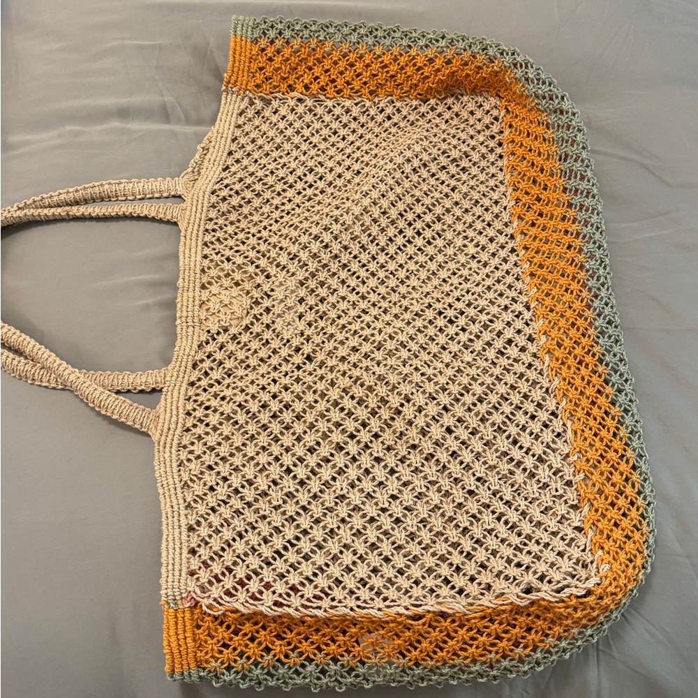 L*space Straw tote